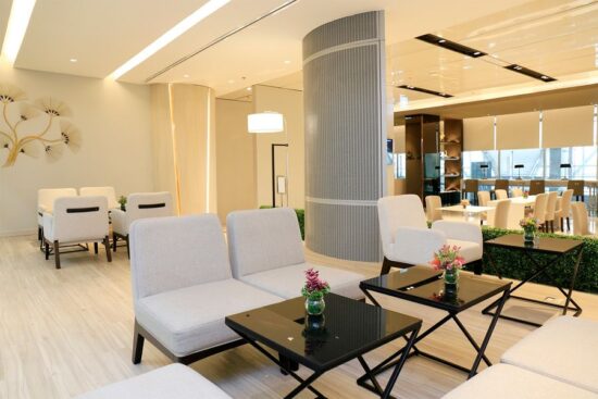 miracle-lounge-bkk-airport-book-with-gblimousine.jpg Book Airport Lounge at Suvarnabhumi (BKK) Airport