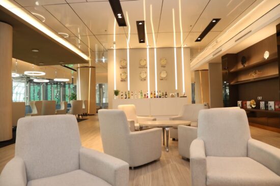 miracle-lounge-bkk-airport-book-with-gblimousine6.jpg Book Airport Lounge at Suvarnabhumi (BKK) Airport